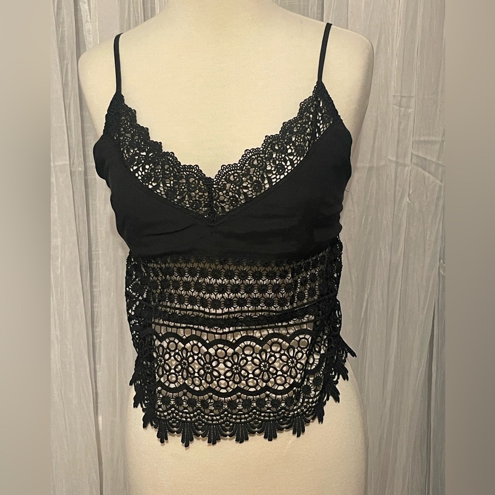 🖤Robertoson Rodeo size Medium gorgeous black top🖤